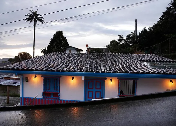 Casa Adelina